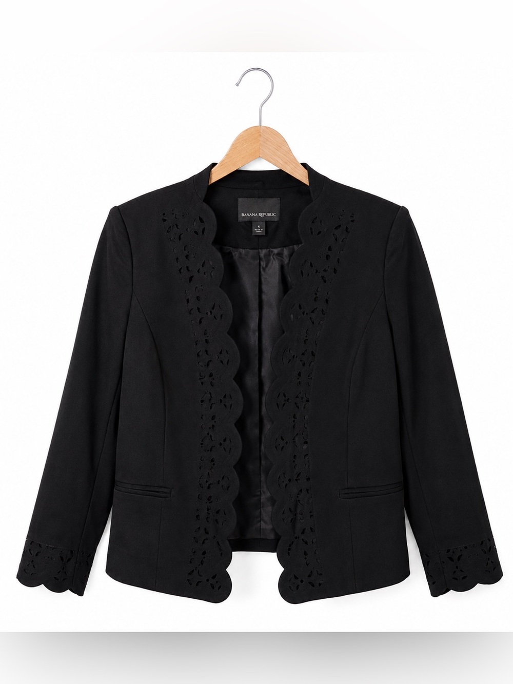 Banana Republic Black Scalloped Laser Cut Blazer Career Chic Jacket Size 6
